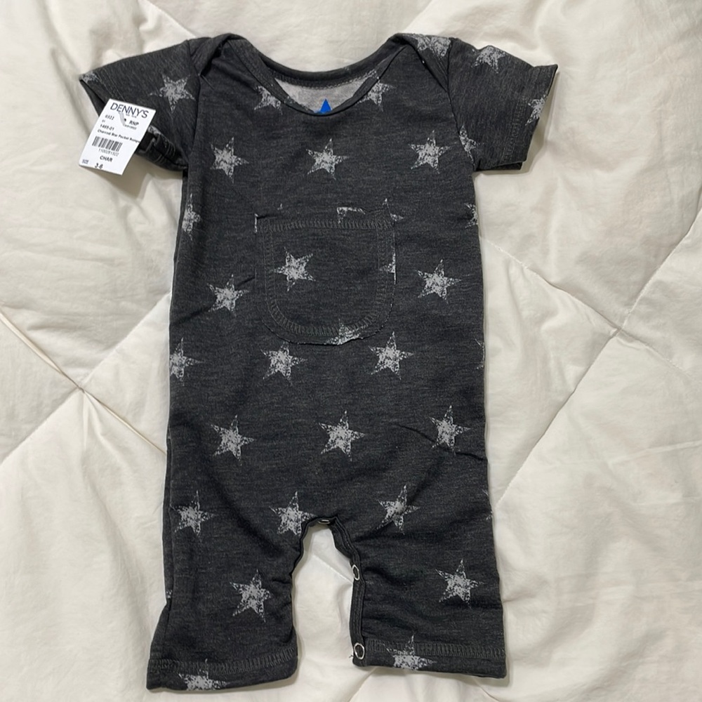 Baby Boy Star Romper 🖤🌟🩶 NWT